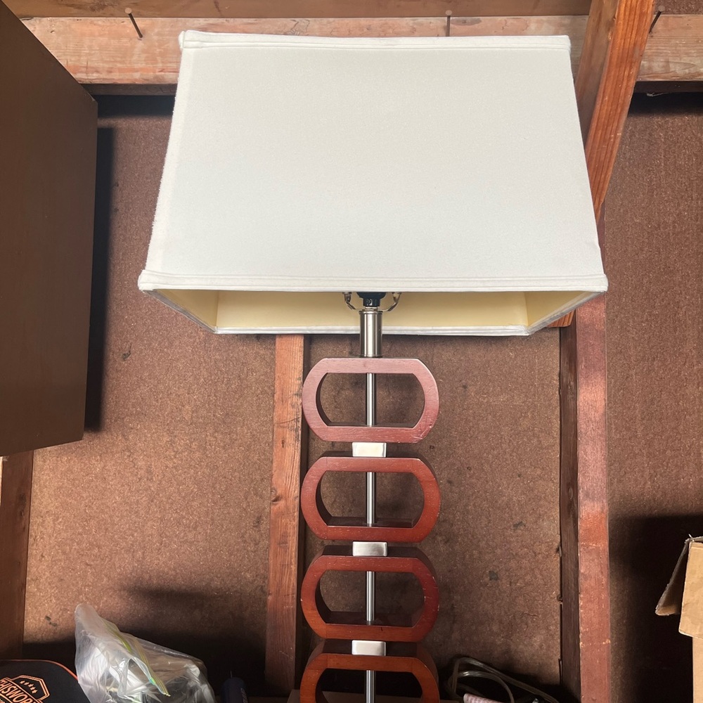 Lamp - Picture 2 of 4